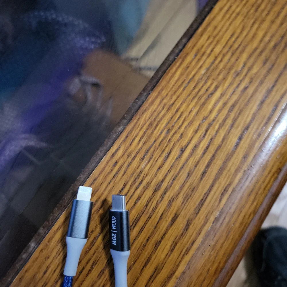 USB C to Lighting Cable